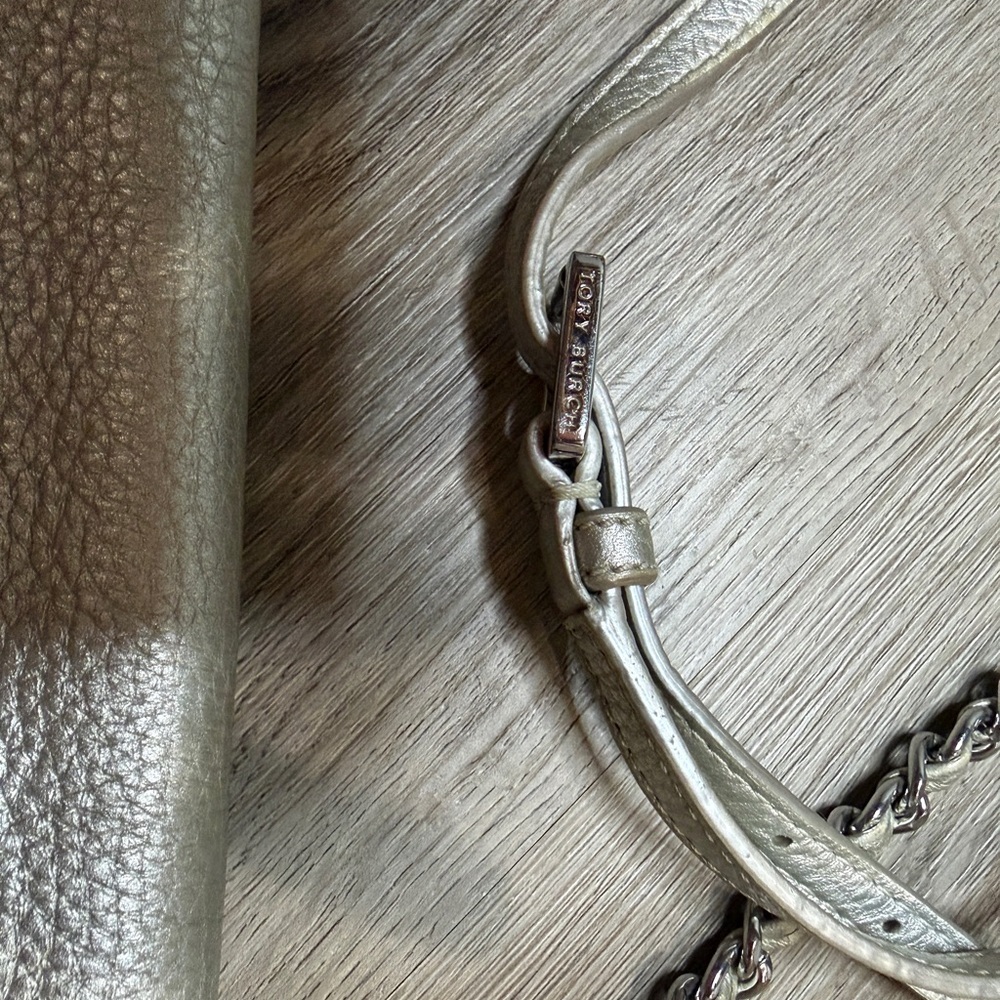 Tory Burch Silver Leather Crossbody - Picture 3 of 16
